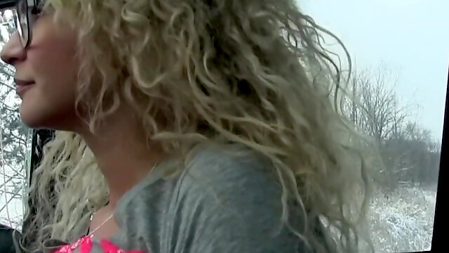 Curly-haired blondie with glasses gets boned in the taxi