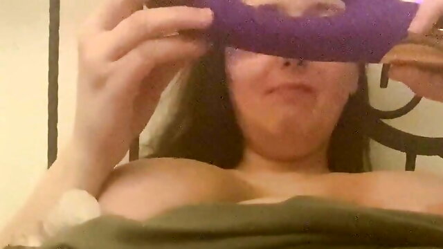 Fun with the G-spot Flapping Toy