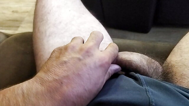 Gay Hairy Penis Cumshot