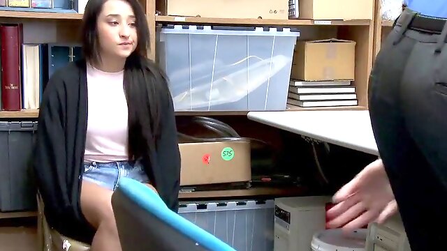 Shoplyfter Teen Pays Security For A Hot Shoplifting Session In The Backroom