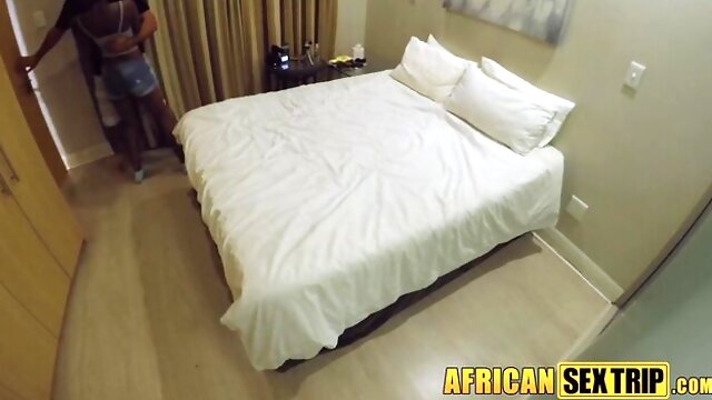 Sophisticated patootie - rough fuck porn - African Sex Trip