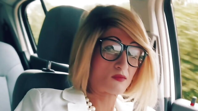 Shemale Crossdresser Transgender Milf