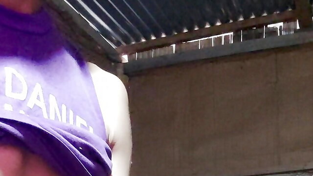 I TOUCH MY COCK BEFORE I TAKE A BATH