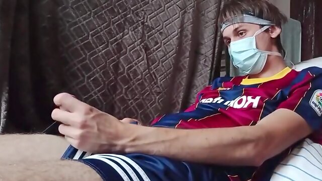 [abx][1][516] - Barcelona Football Fan Gets Horny At Home