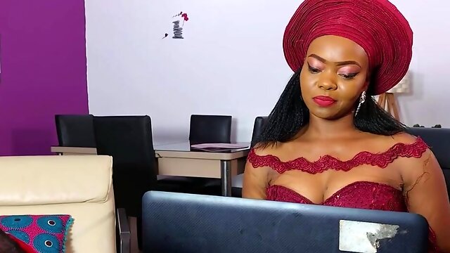 The Sexy African Boss Asks A Special Treat To Her Employee