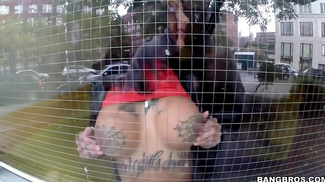 A Wild Bang With Bonnie Rotten P2