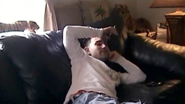 Hairy str8 stud fills DILFs mouth with load after home BJ