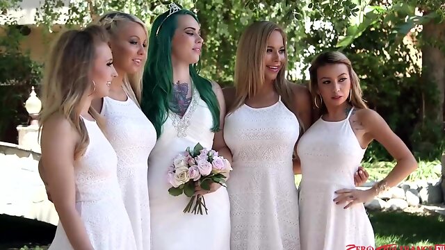 Appealing babes turn wedding party into loud orgy