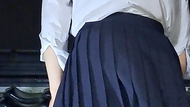 Japanese Crossdresser, Tricked, Wind