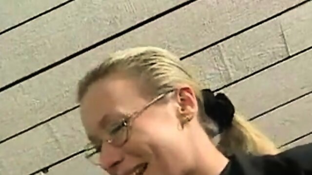 Bas Collants, Gangbang