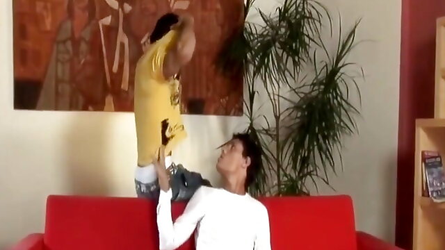 Hot twinks fuck hardcore on the couch