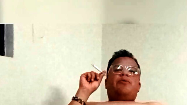 Chubby bator bro smoking and playing smallcock 