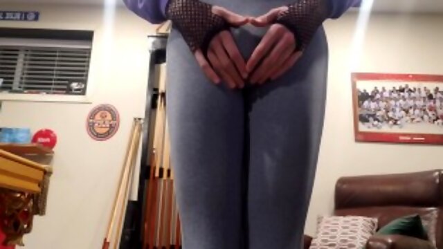 Teen femboy in yoga pants after workout fuck with huge dildo