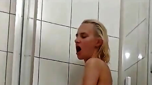 Masturbate To Her Showering