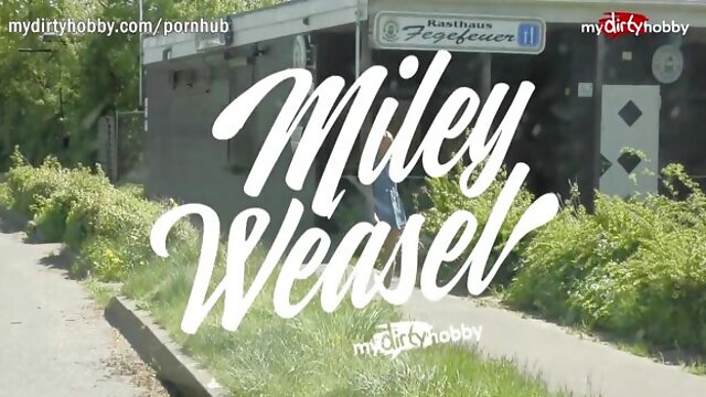 Libidinous Miley Weasel - public movie - mydirtyhobby