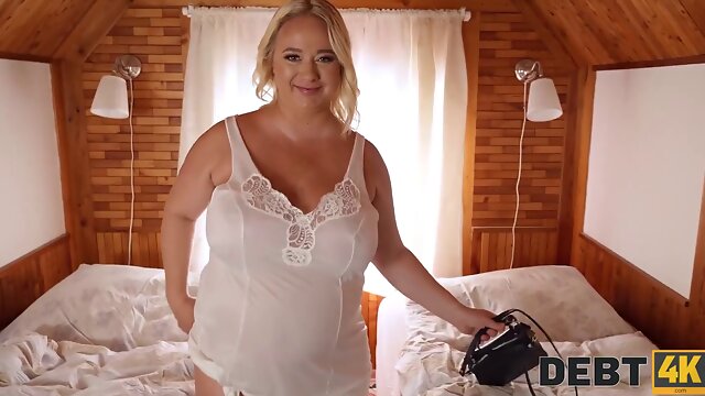Chubby blonde MILF gets barefoot & fucked while in debt