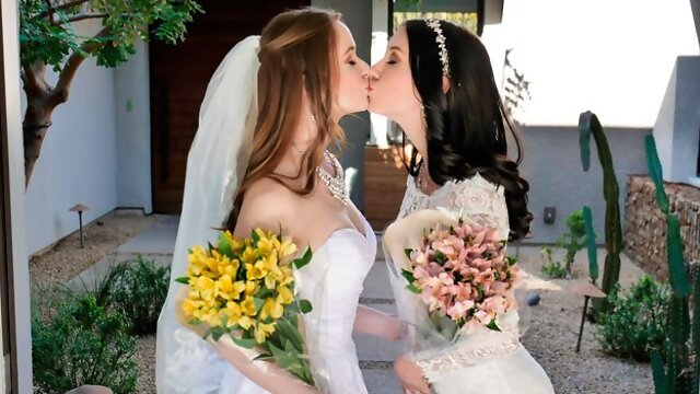 Swift round of brutal booty blasting with naked Jay Renfro