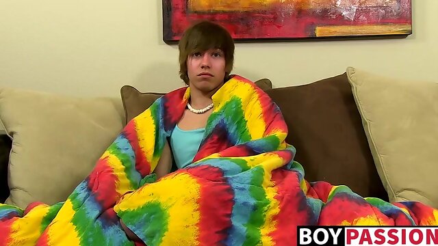 Emo twink jacking off his uncut cock and ass dildoing