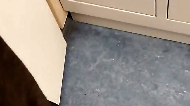 Risky Masturbating in the Locker Room at My Workplace.