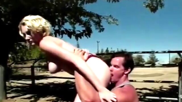 White skinned blonde MILF gets fucked by tanned rider