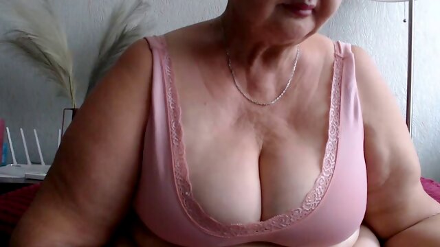 Chubby granny with saggy tits