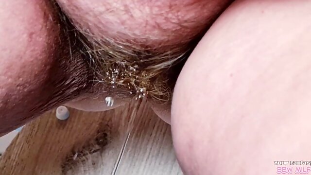 Mature Hairy Cunt, Granny Hairy Pissing
