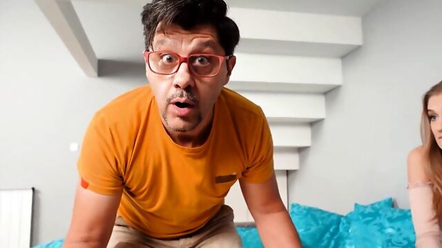 Hunt4k featuring Nicole Loves pornstar clip