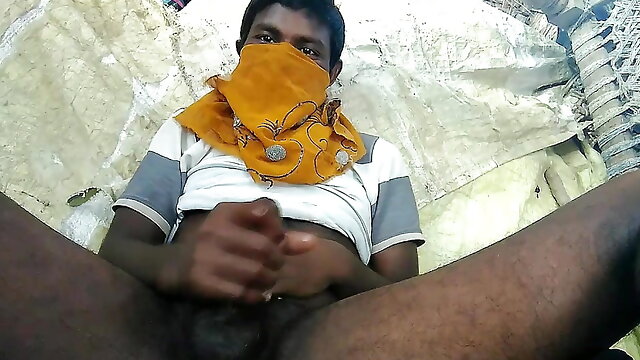 Lund hilaya desi ladke ne masterbuate indian guy