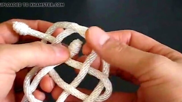 Panel Knot