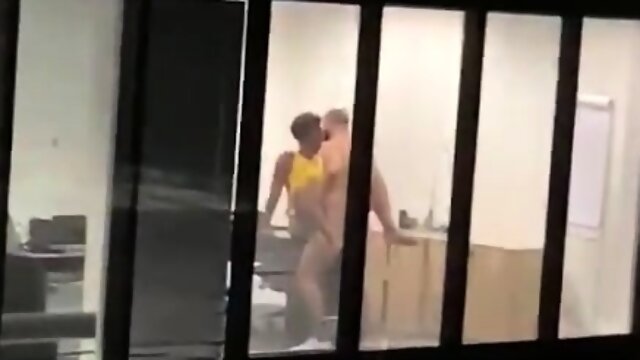 Black babe and white guy caught having sex at the office