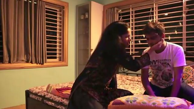 Kanchan Aunty New Web Series for more video join our telegram channel @rehana980