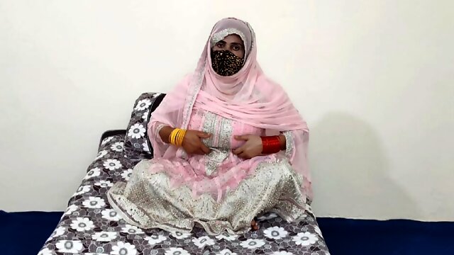 Beautiful Pakistani Bride With Big Tits Fucking Pussy By Dildo in Wedding Dress 