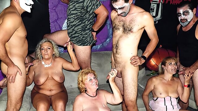 Granny Fuck Party, Ungarische Sexparty, Party Anal