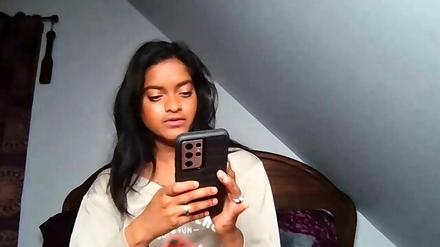 Indian amateurs webcam sex tape