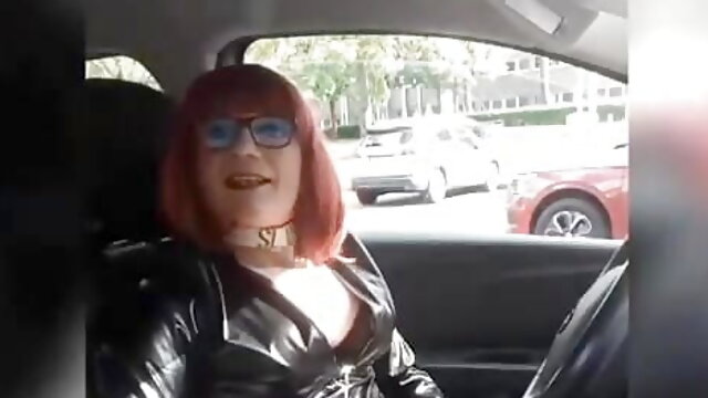 Sissy shows off and masturbates in car