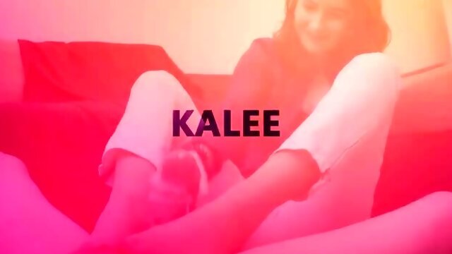 Kalee bare feet footjob