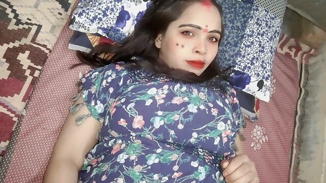 Indian Bed Share, Horny Mom, Indian Village, 69