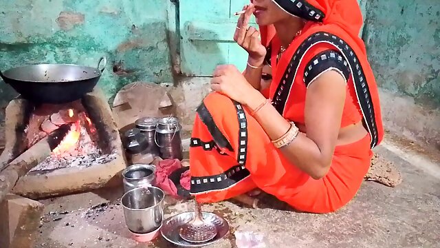 Desi Indian, Aunty Saree, Village Bhabhi, Smoking