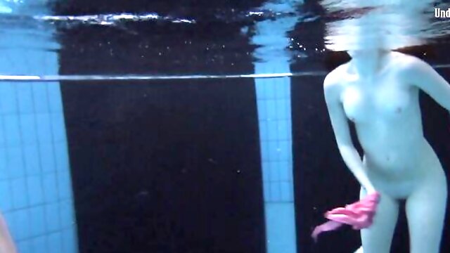 Noble Aneta - fetish sex - Underwater Show