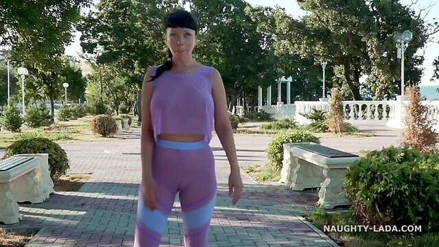 Super Sexy And Per Fection In Sportsuit Public Cloth Cameltoe Milf Mommy