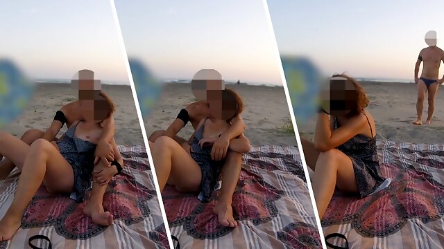 On the public beach I show my pussy to a man and he fingers me until I squirt MissCreamy