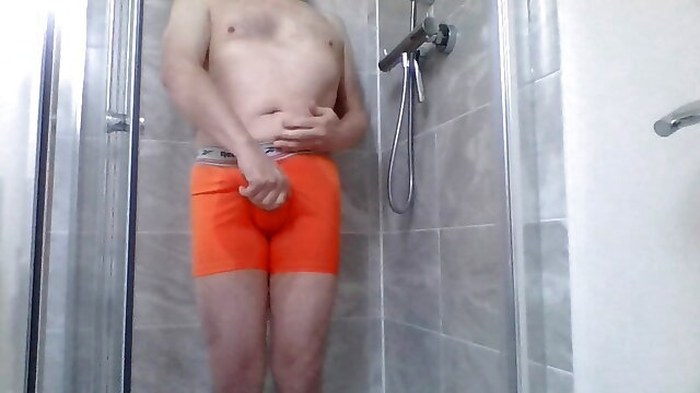 Piss play and wank in orange boxers