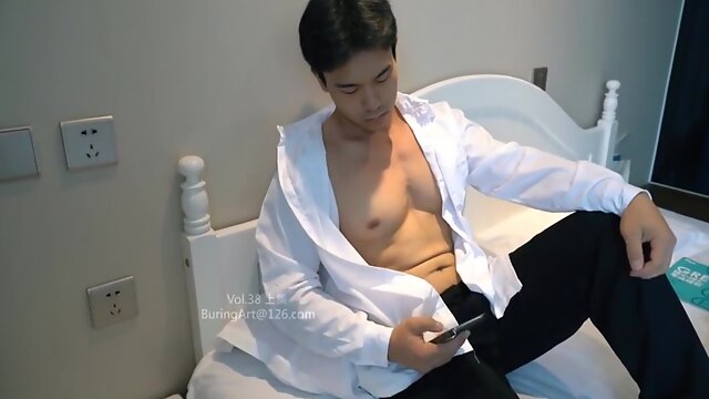 Spectacle Asiatique Gay