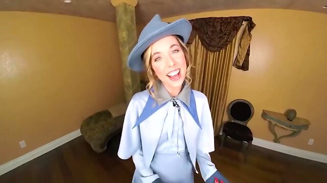 Fleur Delacour Needs Her Pussy Warming