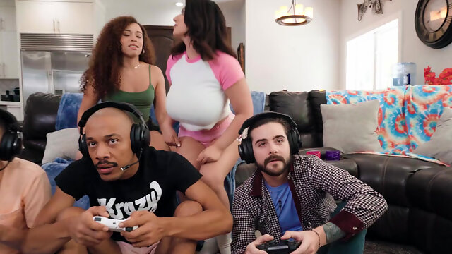 PLaying video games leads to a wild group sex session