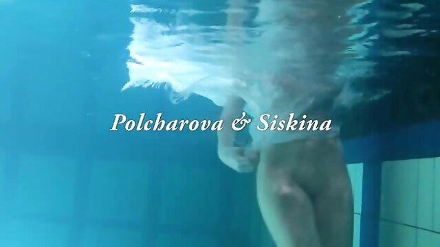 Naked sister porn with admirable missy from Underwater Show