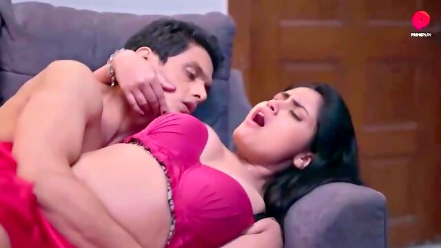 Bhabhi Hardcore Sex in Bedroom