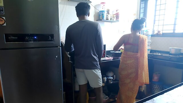 Kitchen, Tamil