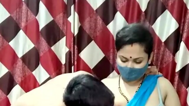 Indian chubby mommy amateur porn
