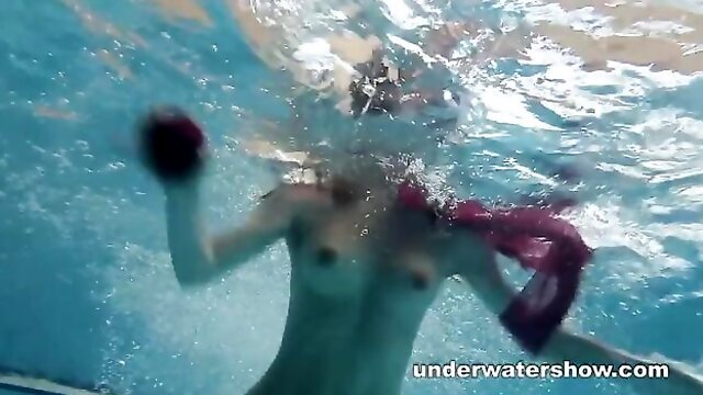 Underwater Show featuring Mia Solliss teenager (18+) trailer